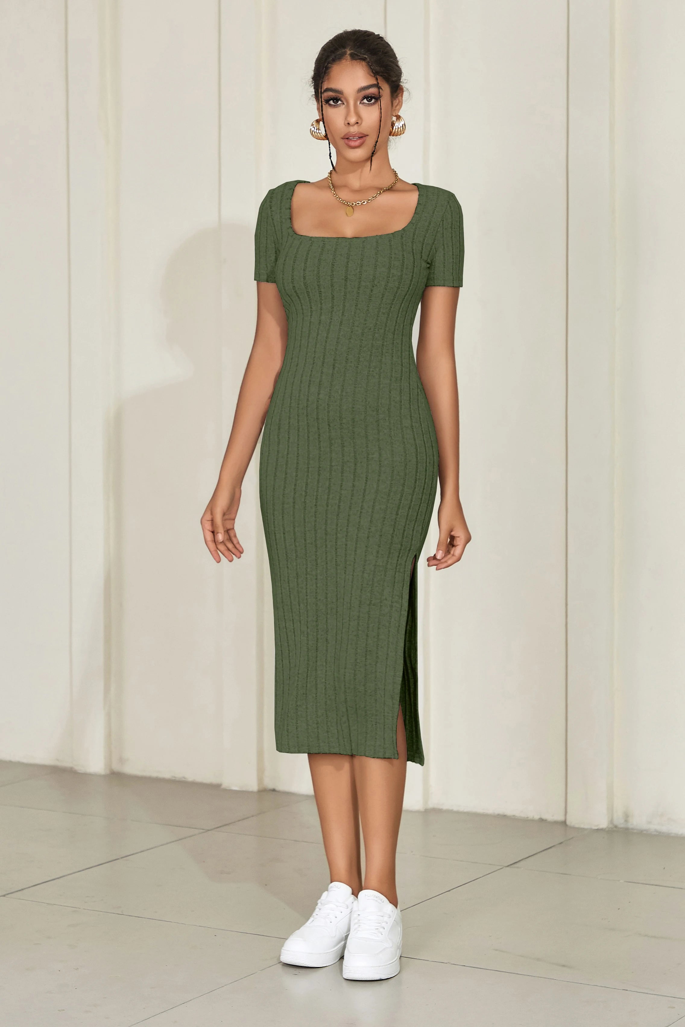 Summer square neck, hip-hugging mid-length skirt, short-sleeved, versatile knitted slit dress