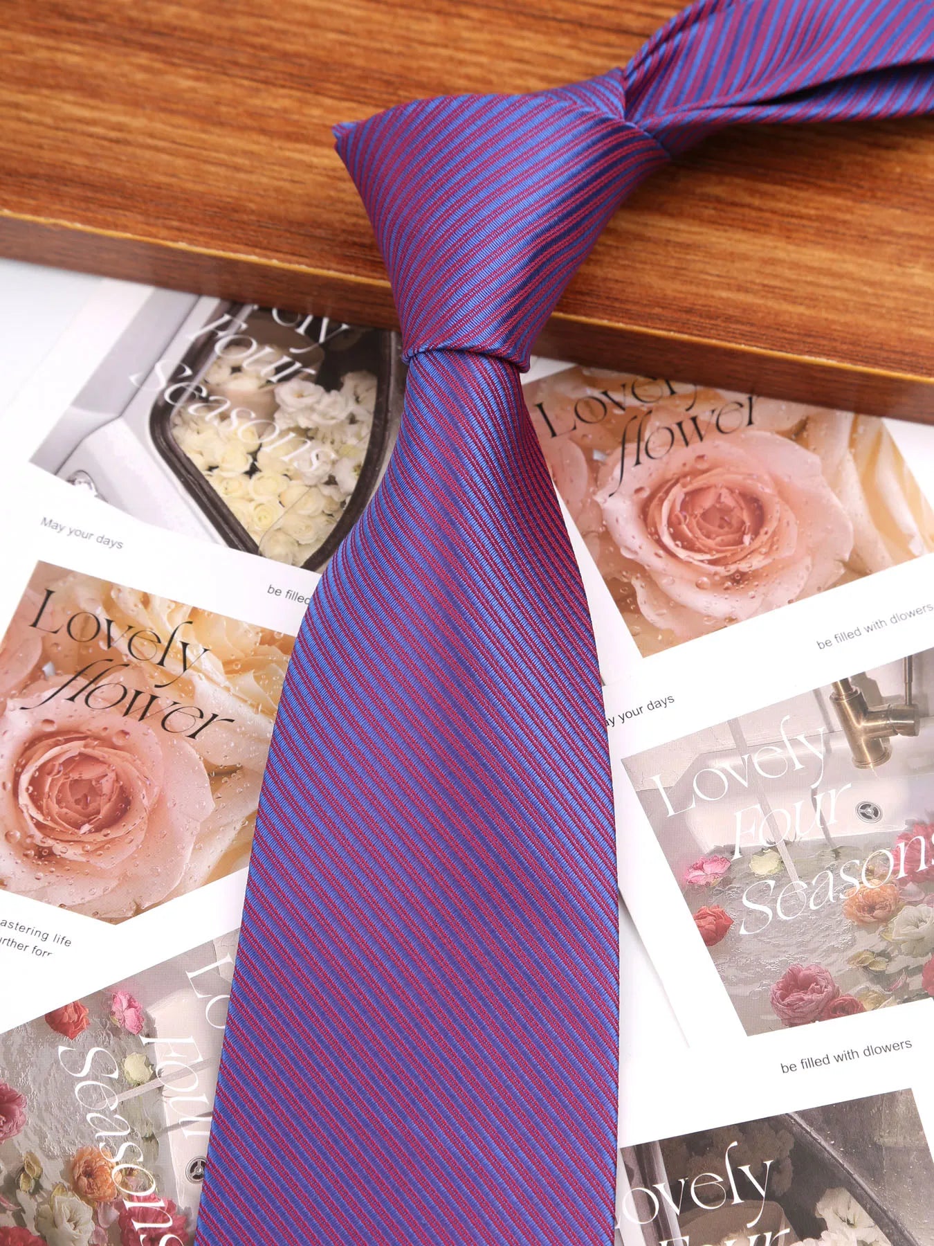 Man Thin Ties Striped Designer Necktie Men Business Formal Wedding Tie 8cm Blue Red Neck Ties Fashion Shirt Necktie Accessories