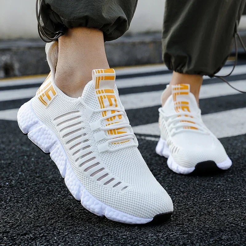 Summer Men Sneakers Lightweight Breathable Mesh Outdoor Casual Shoes Fashionable Tennis Training Shoes Men&
