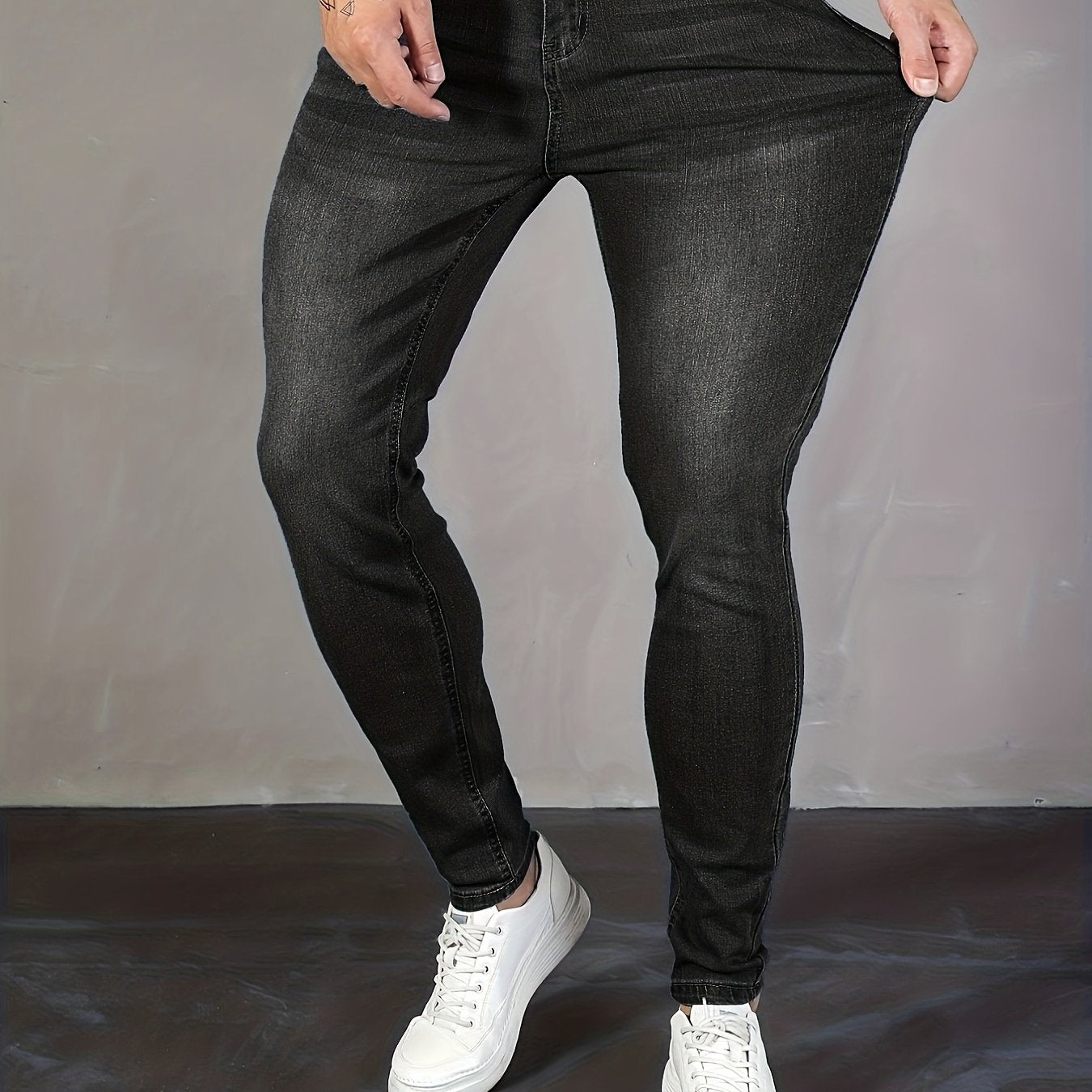 Mens Stylish Slim Fit Jeans - Chic Distressed Denim with Medium Stretch for Casual Street Style