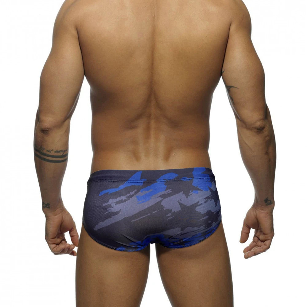 New Swimwear Sexy Low Waist Mens Bathing Swimsuit Quick Dry Pad Push Up Sunga Mayo Trunks Male Sport Beach Surfing Swim Briefs