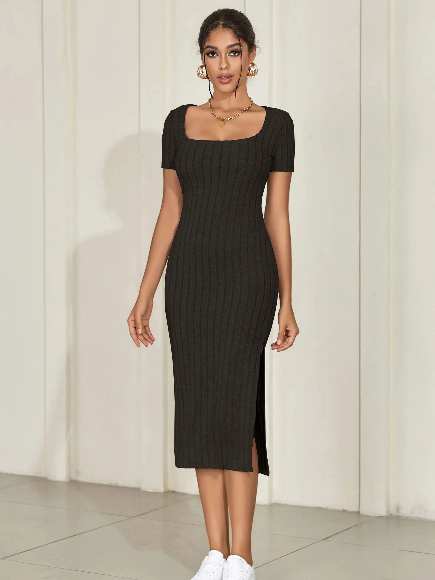 Summer square neck, hip-hugging mid-length skirt, short-sleeved, versatile knitted slit dress