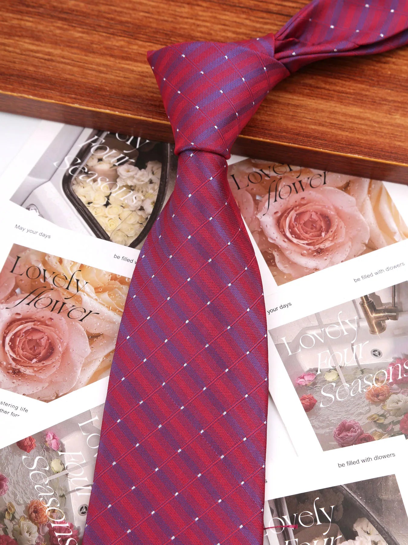 Man Thin Ties Striped Designer Necktie Men Business Formal Wedding Tie 8cm Blue Red Neck Ties Fashion Shirt Necktie Accessories