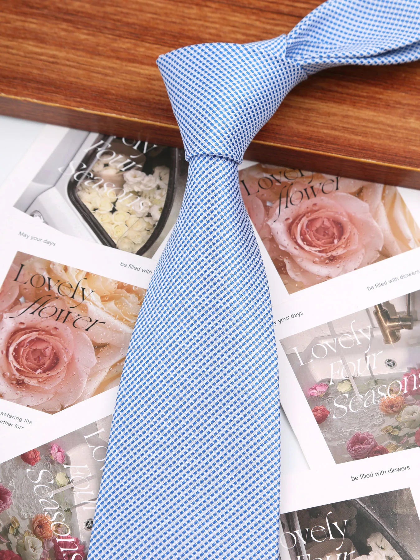 Man Thin Ties Striped Designer Necktie Men Business Formal Wedding Tie 8cm Blue Red Neck Ties Fashion Shirt Necktie Accessories