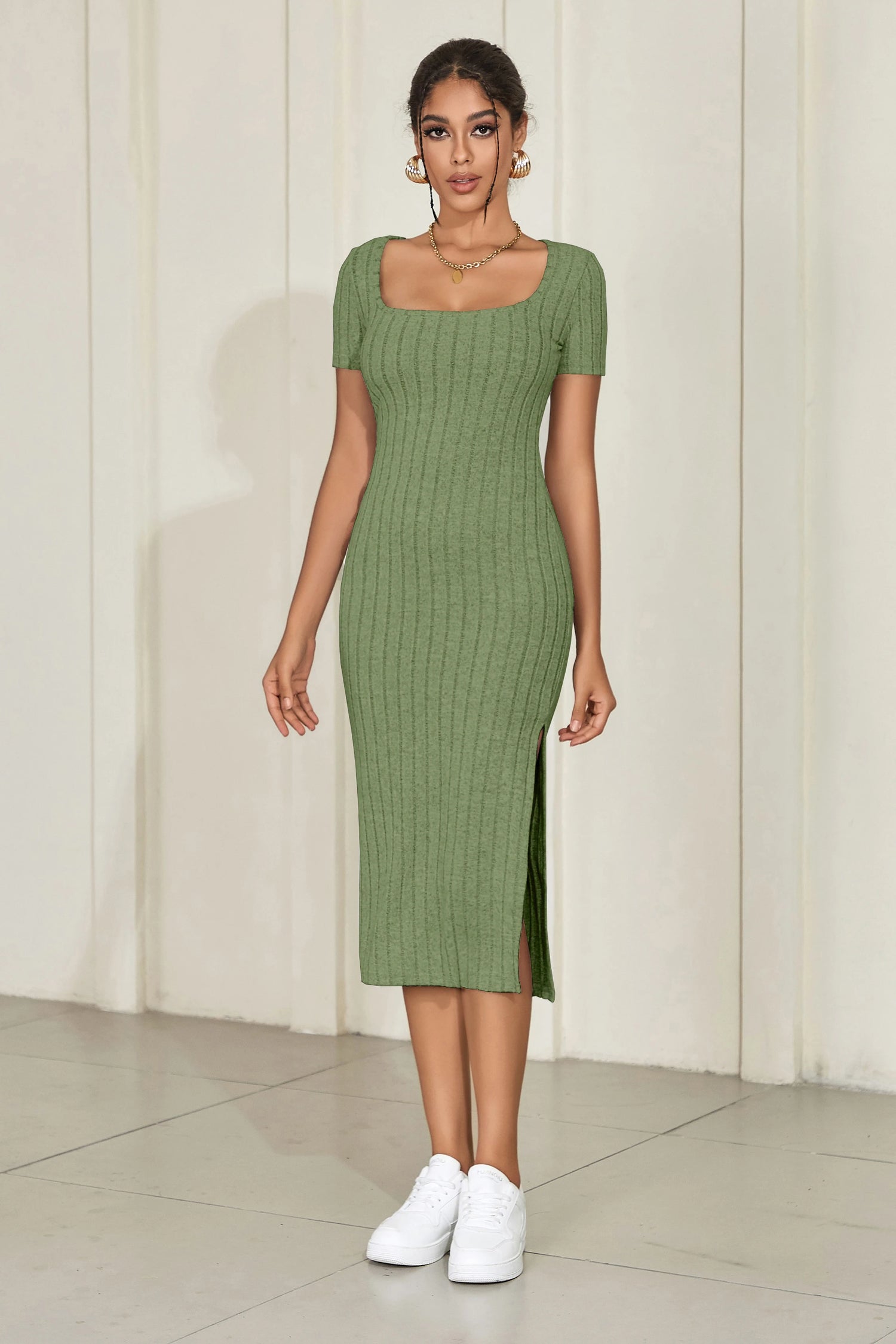 Summer square neck, hip-hugging mid-length skirt, short-sleeved, versatile knitted slit dress