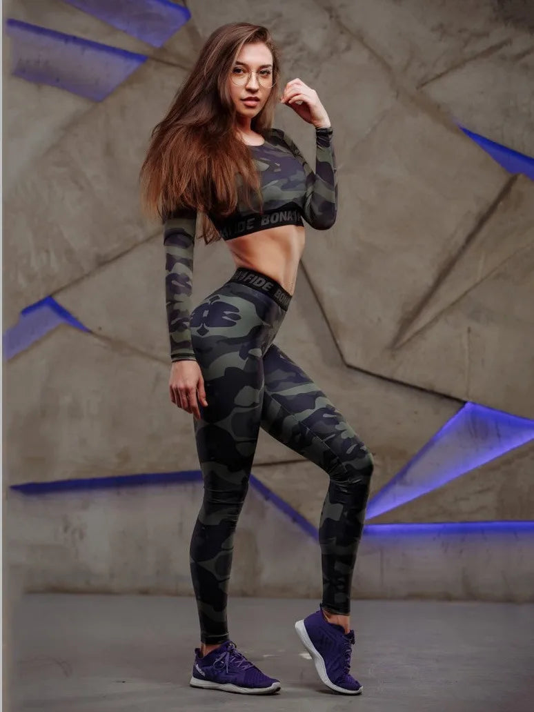 Krisnanas Camouflage 2 Piece Sets Women 2026 Sporty O Neck Short Tops Letter Printed Butt Lifting Leggings New Yoga Suits 6232