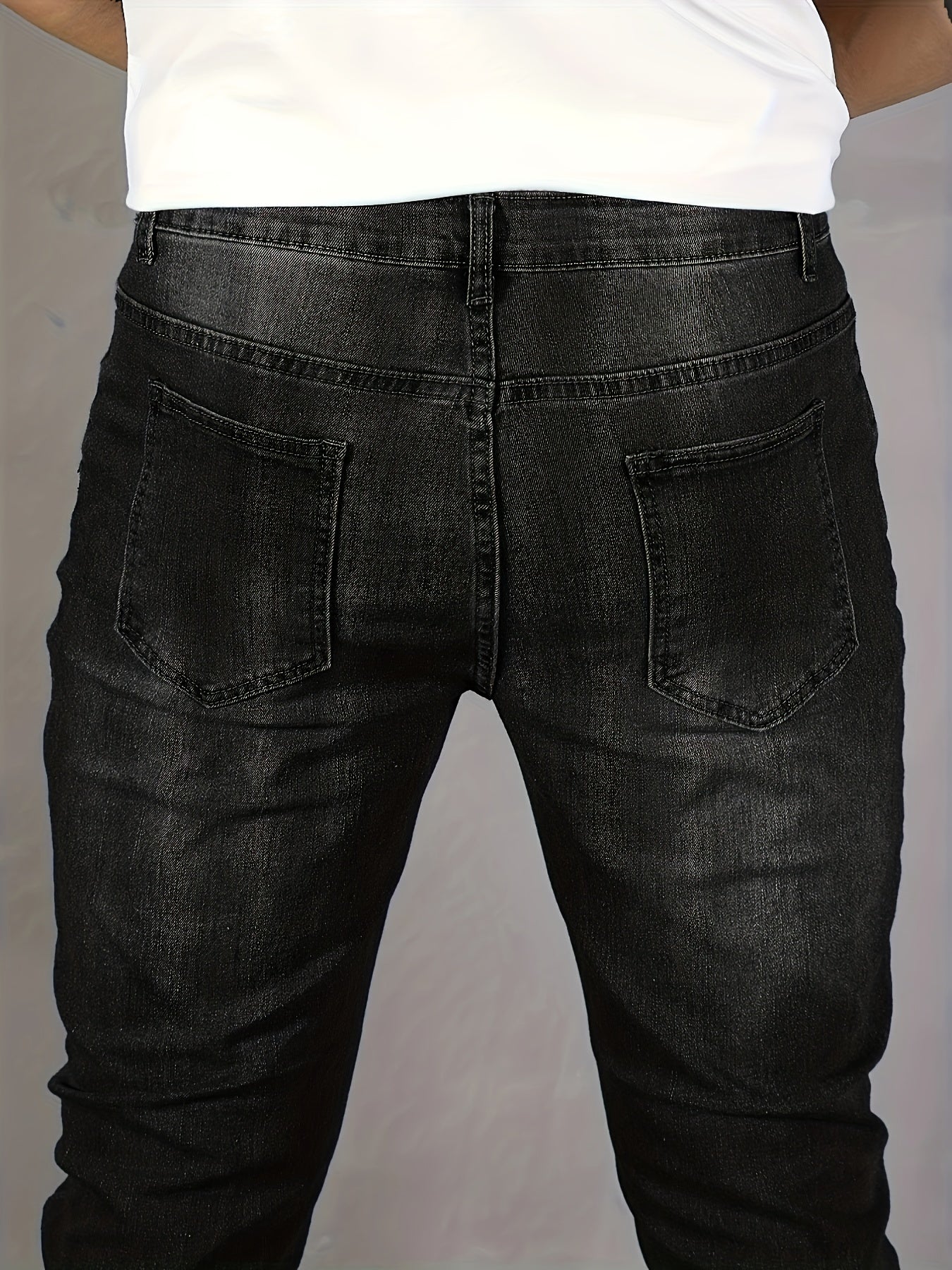 Mens Stylish Slim Fit Jeans - Chic Distressed Denim with Medium Stretch for Casual Street Style